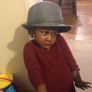 Meet your Posher, Toca